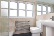 Property developer in Berkshire. House extension. CR Project Solutions. Crawthorne bathroom 2